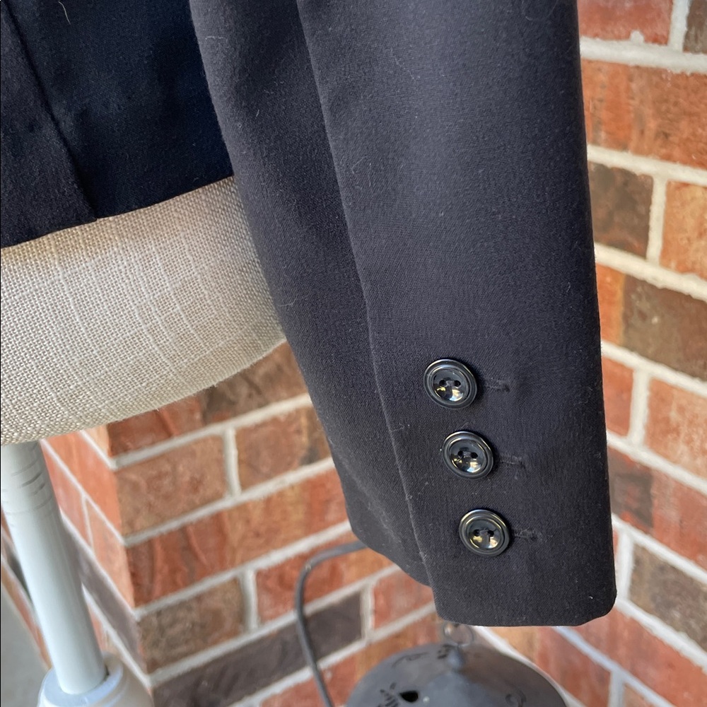 Bwear Classic Black Blazer - Picture 6 of 10